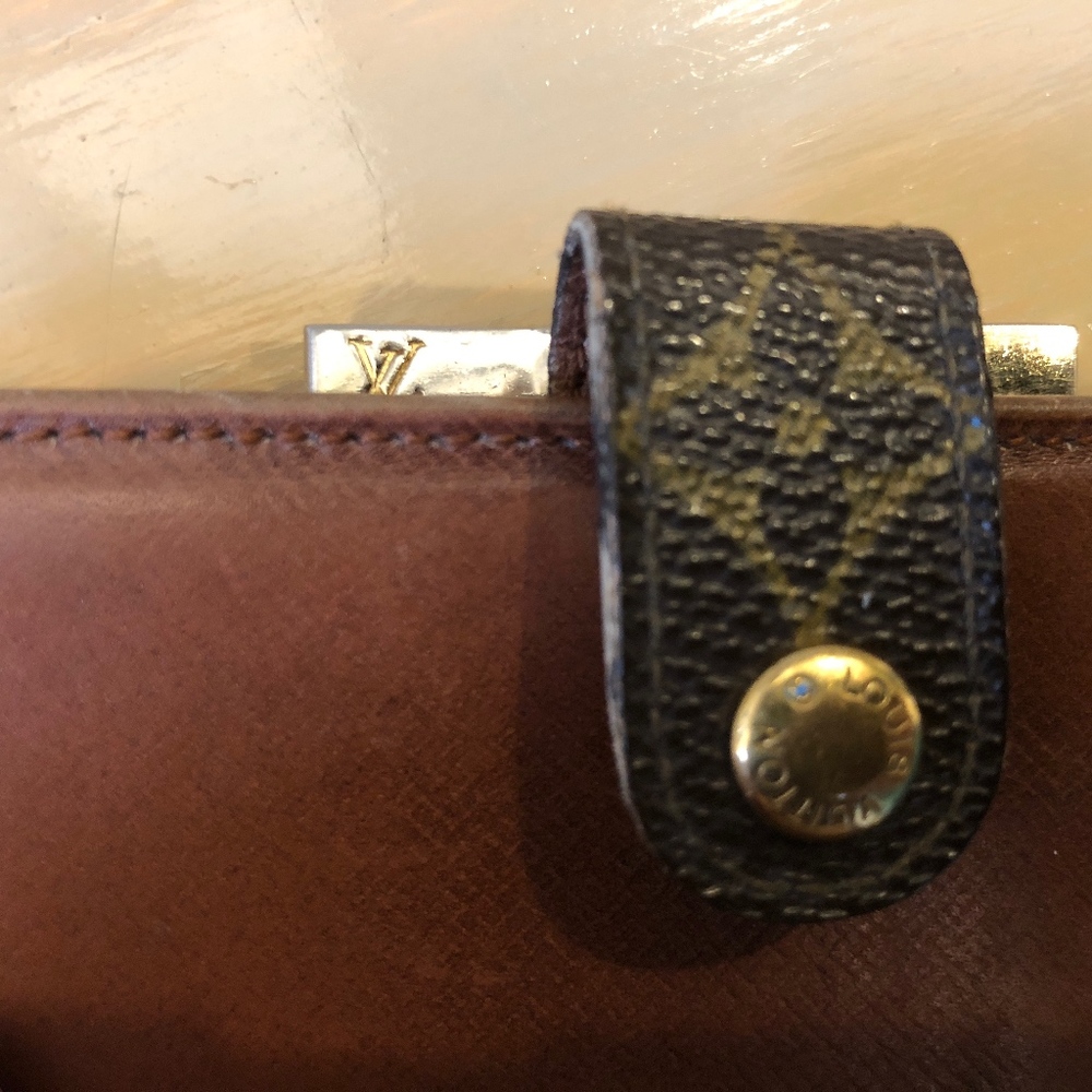 Louis Vuitton Brown Vintage Wallet - Picture 2 of 6